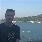 Bilingue Inglese-Italiano Offre Traduzioni di qualsiasi tipo di testo dall'italiano all'inglese e viceversa